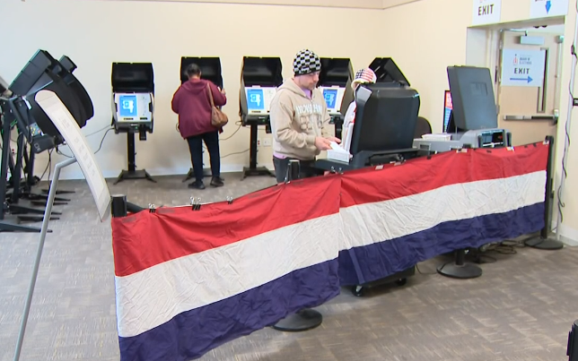 Columbus Voters Turn Out for Local Elections