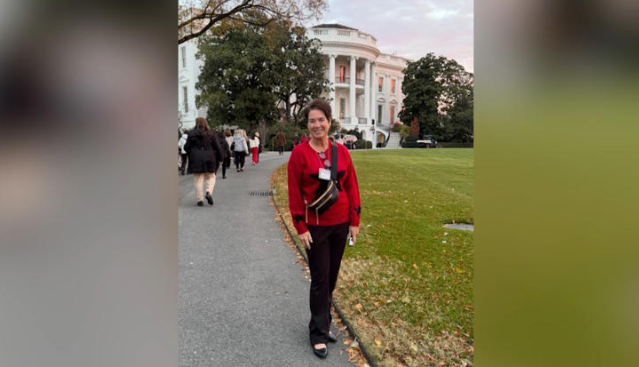 Central Ohio Residents Help in White House Christmas Decorations