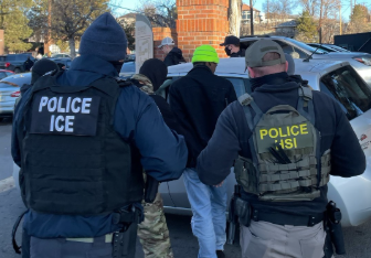 ICE Agents Pepper Spray Car with Children in Columbus