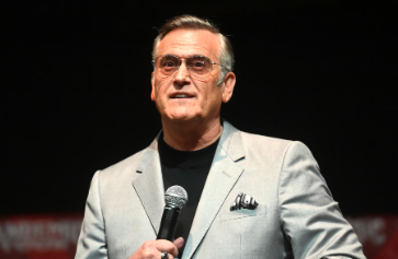 Bruce Campbell Announces He Is Battling Cancer