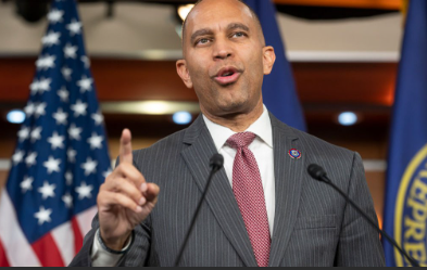 Democrats Push to Limit Trump’s War Powers on Iran