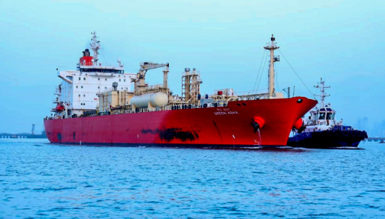 US Plans Iran Port Blockade as Strait of Hormuz Tensions Escalate